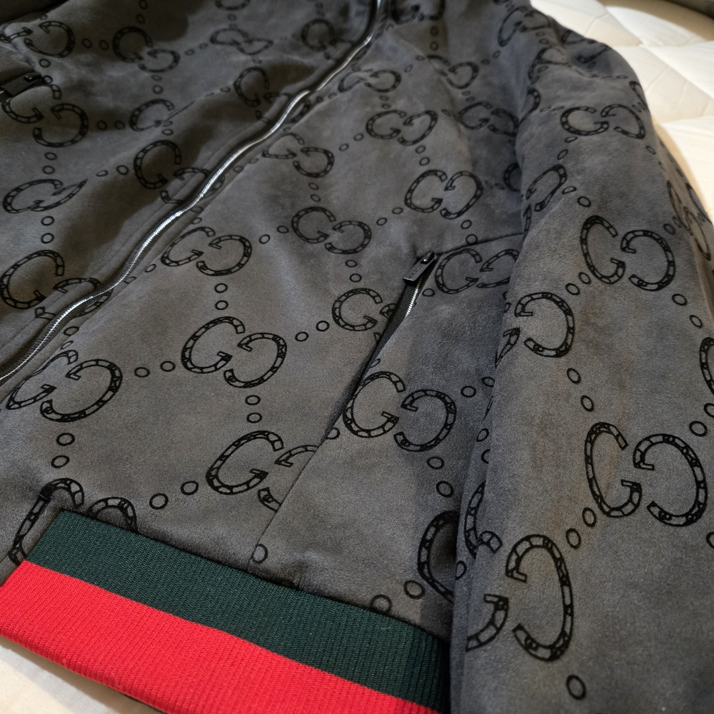 Stylish Gray Jacket - image 2